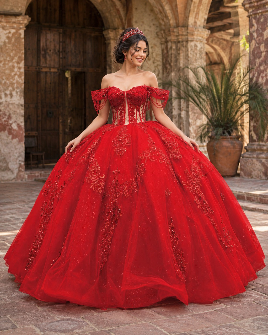 Vestido de Quinceañera Rojo con Bordado Brillante ID 600492-XV004