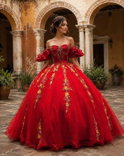 Vestido de Quinceañera Rojo con Bordado Dorado Floral ID 600492-XV016