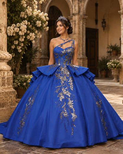 Vestido de Quinceañera Azul Rey con Bordado Dorado y Diseño Asimétrico ID600492-XV034