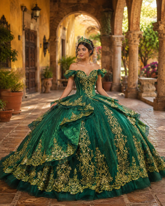 Vestido de Quinceañera Verde Esmeralda con Bordado Dorado y Falda de Capas ID60040092-XV066