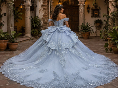 Vestido de Quinceañera Azul Cielo con Bordado Plateado ID XV009