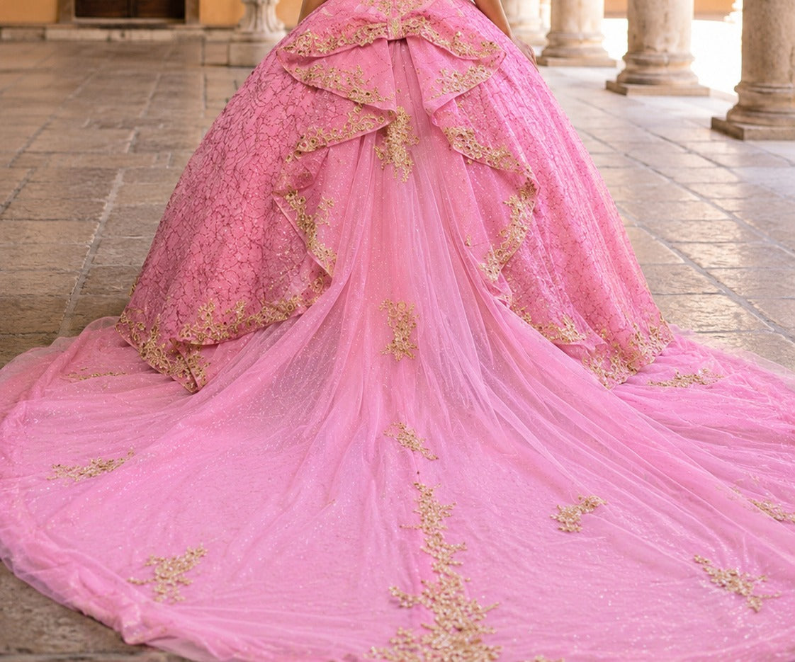 Vestido de Quinceañera Rosa con Bordado Brillante y Hombros Descubiertos ID600492-XV061