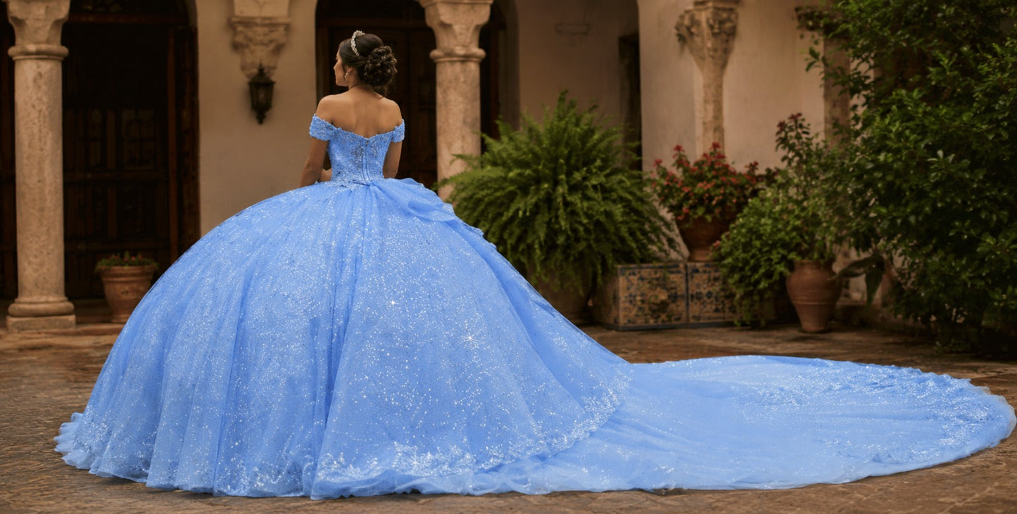 Vestido de Quinceañera Azul Cielo con Brillo y Hombros Descubiertos ID600492-XV063