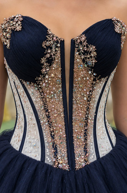 Vestido de Quinceañera Negro con Bordado Dorado y Detalles Colgantes ID600492-XV078