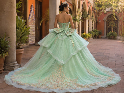 Vestido de Quinceañera Verde Menta con Bordado Champagne y Falda de Capas ID600492-XV084